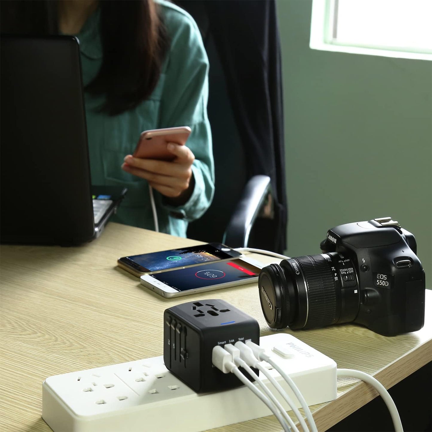 Travel Adapter,Universal Travel Adapter - 3 USB + 1 Type C in One Travel Charger with UK/US/AUS/EU Plugs and Socket, International Power Adapter Wall Charger (Type-c Black)