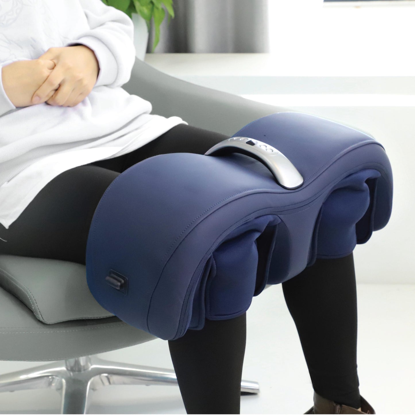 Green Lion Multifunctional Massager